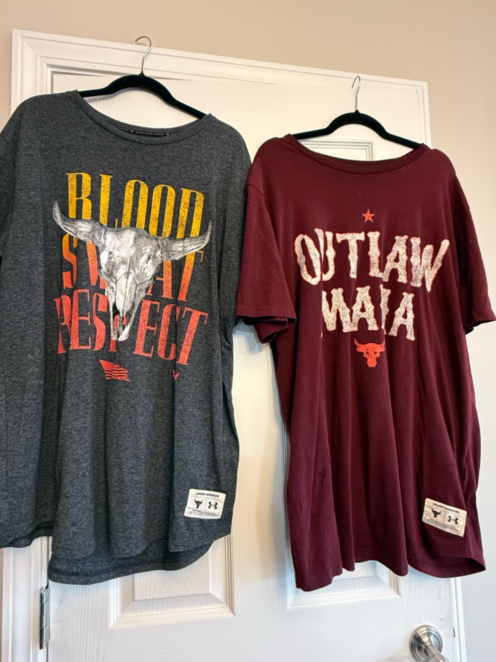 Mens XL Under Armour project Rock workout shirts  - Set of 2 outlaw mana